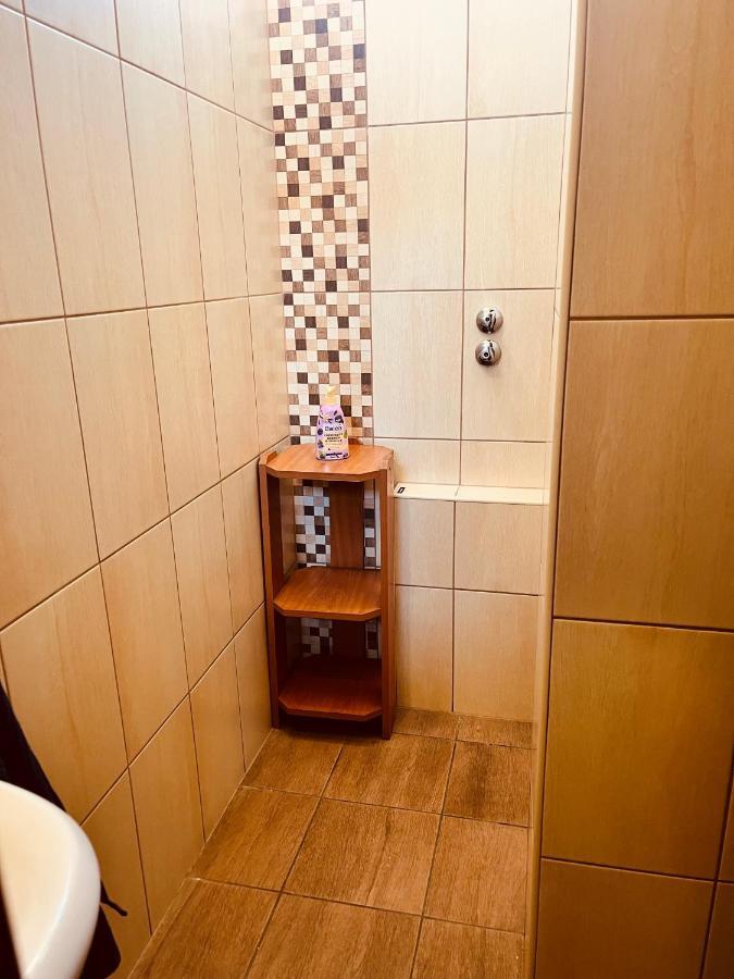 Gabor Panzio Aparthotel Gyál Buitenkant foto