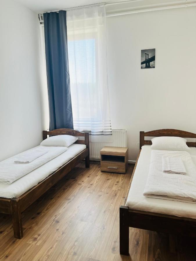 Gabor Panzio Aparthotel Gyál Buitenkant foto